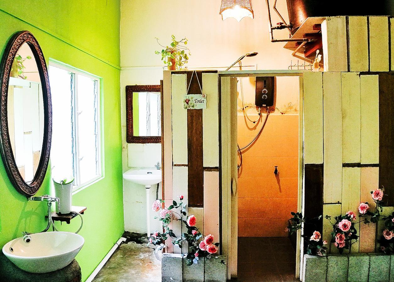 Ohana House @ 53 Kasturi Malacca Exterior foto